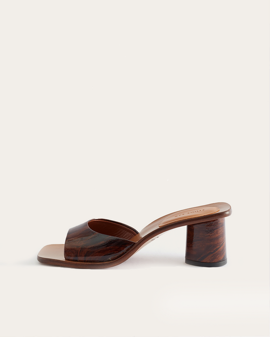 Selma Heels Patent Leather Wood Brown