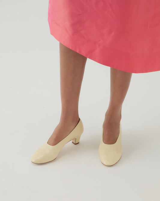 Soft Pump Leather Buttermilk