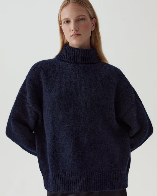 Claudia Sweater Chunky Alpaca Navy