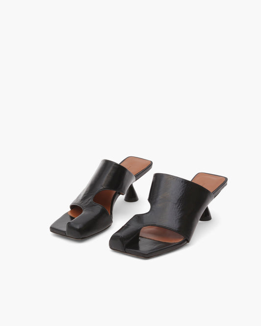 Ida Sandal Leather Liquid Black