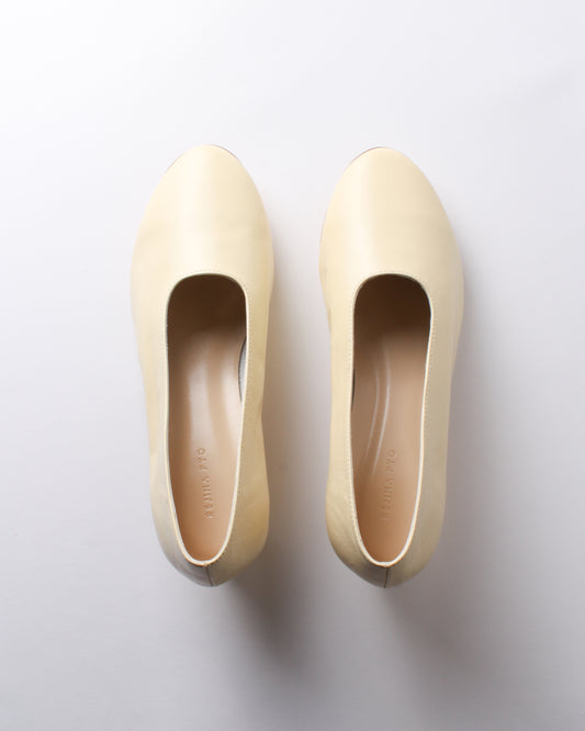 Soft Pump Leather Buttermilk